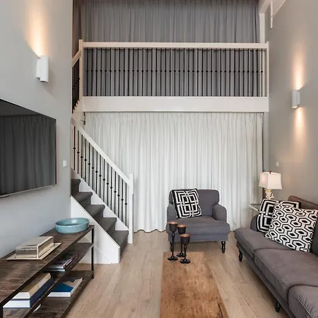 Bizstay Park Central *